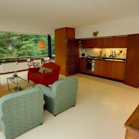Sleeps 4 Villa *
